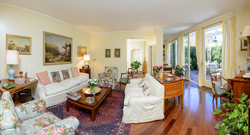 sitting room panorama